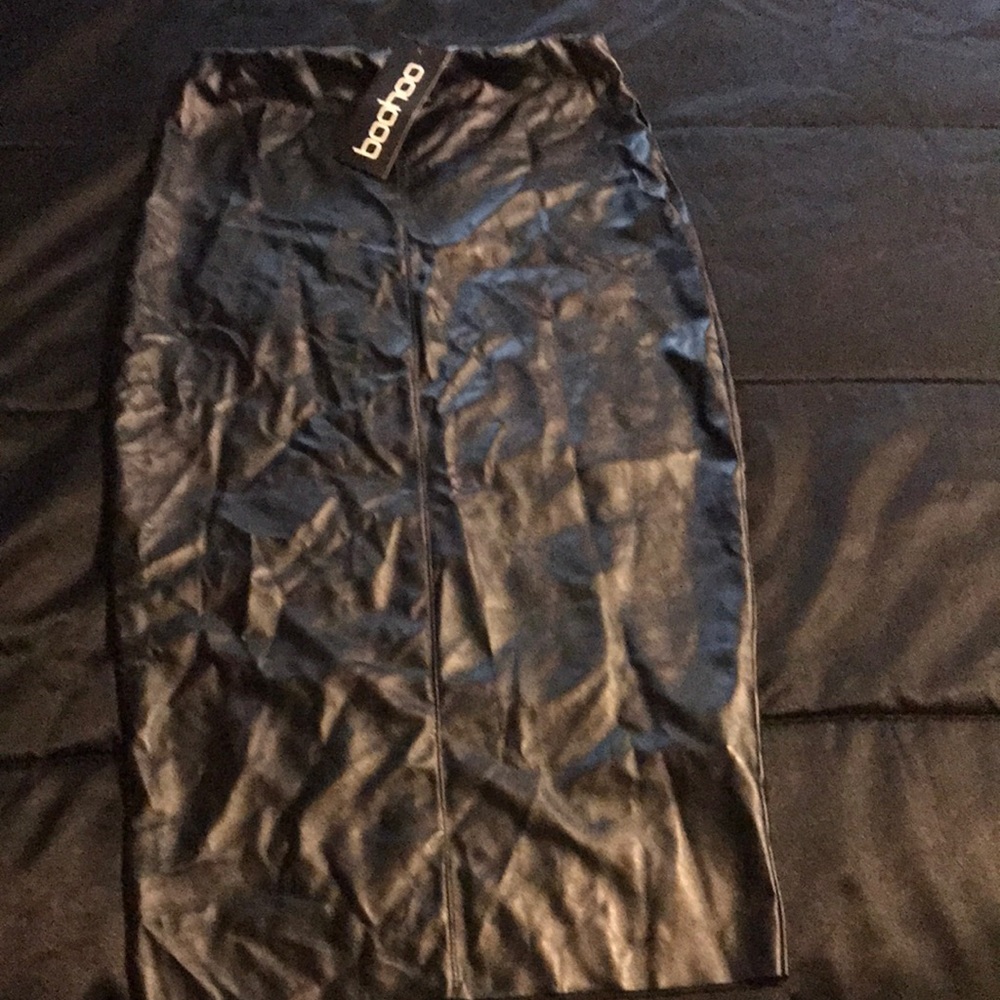 Boohoo Black Leather skirt